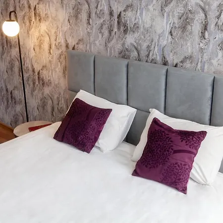 Bvapartments Vip On Kulisha Апартаменти *